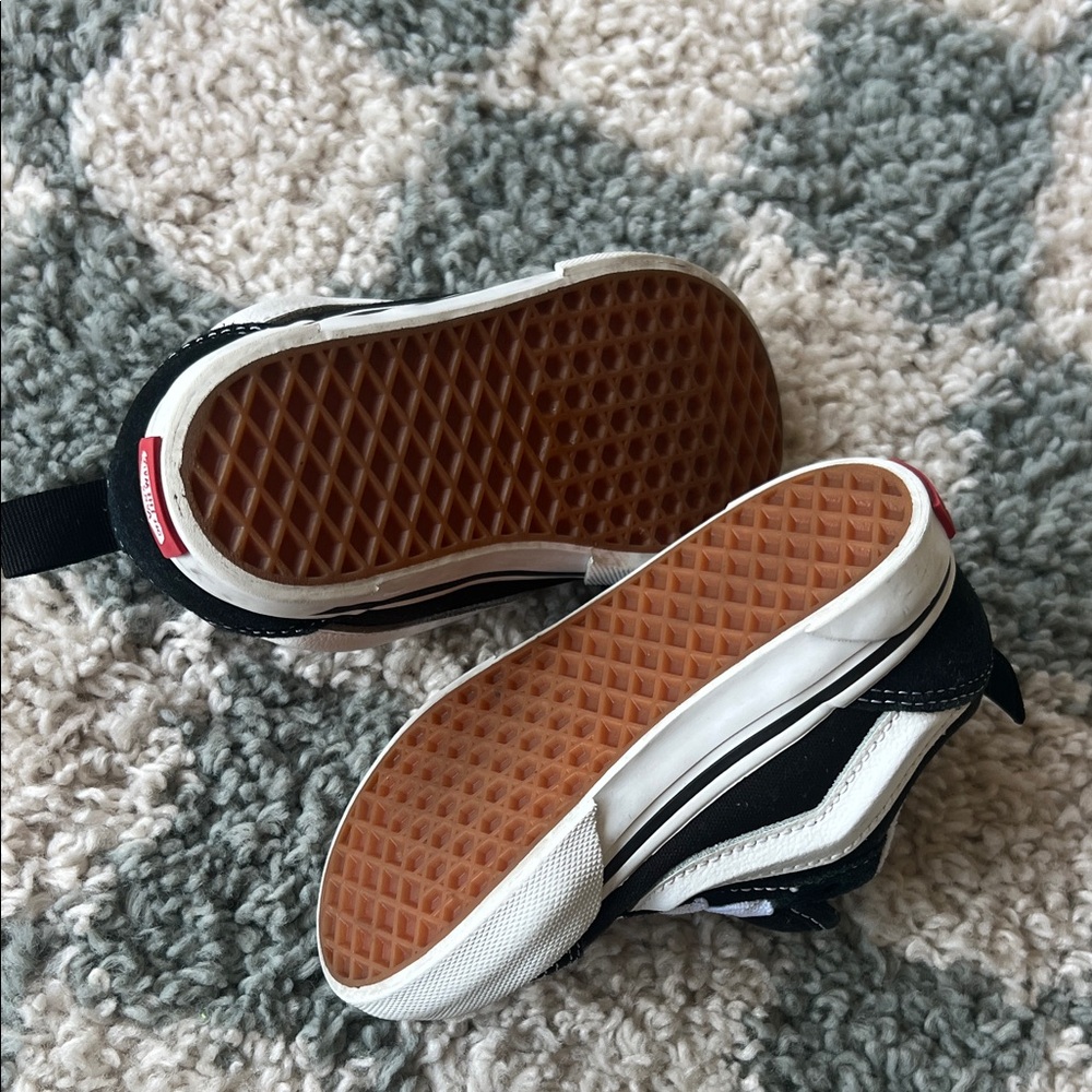 Vans Toddler Black and White Sneakers - Picture 3 of 4
